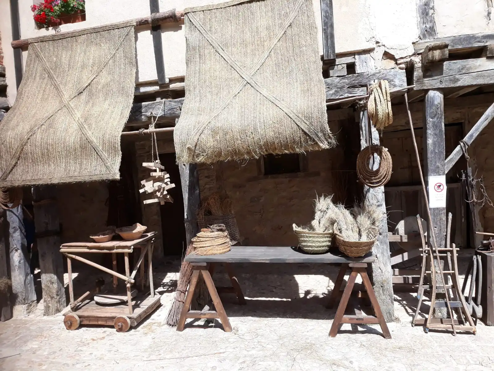 Taller Doble de Esparteros y Alfareros