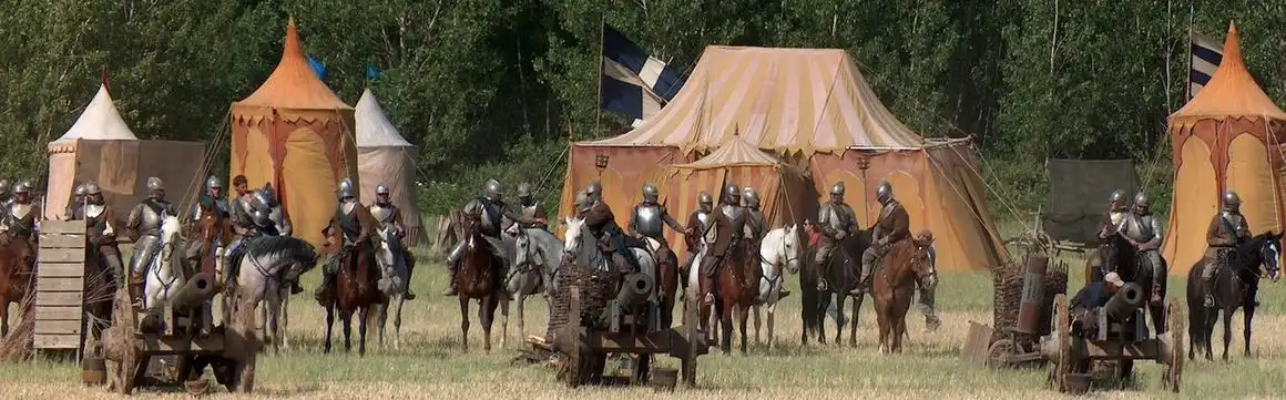 Campamentos, alquiler de atrezzo, armas, cañones, bombardas y todo tipo de mobiliario y tapizados