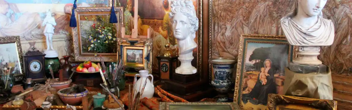 Diseño de producción y ambientación de escenas bélicas de época, alquiler de todo tipo de atrezzo y tiendas de campaña